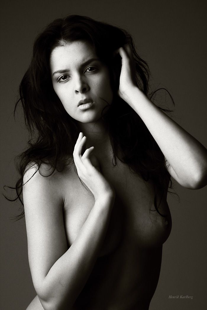 Sara Chafak Topless Photos Nudecelebrities Club Nude Celebrities My Xxx Hot Girl
